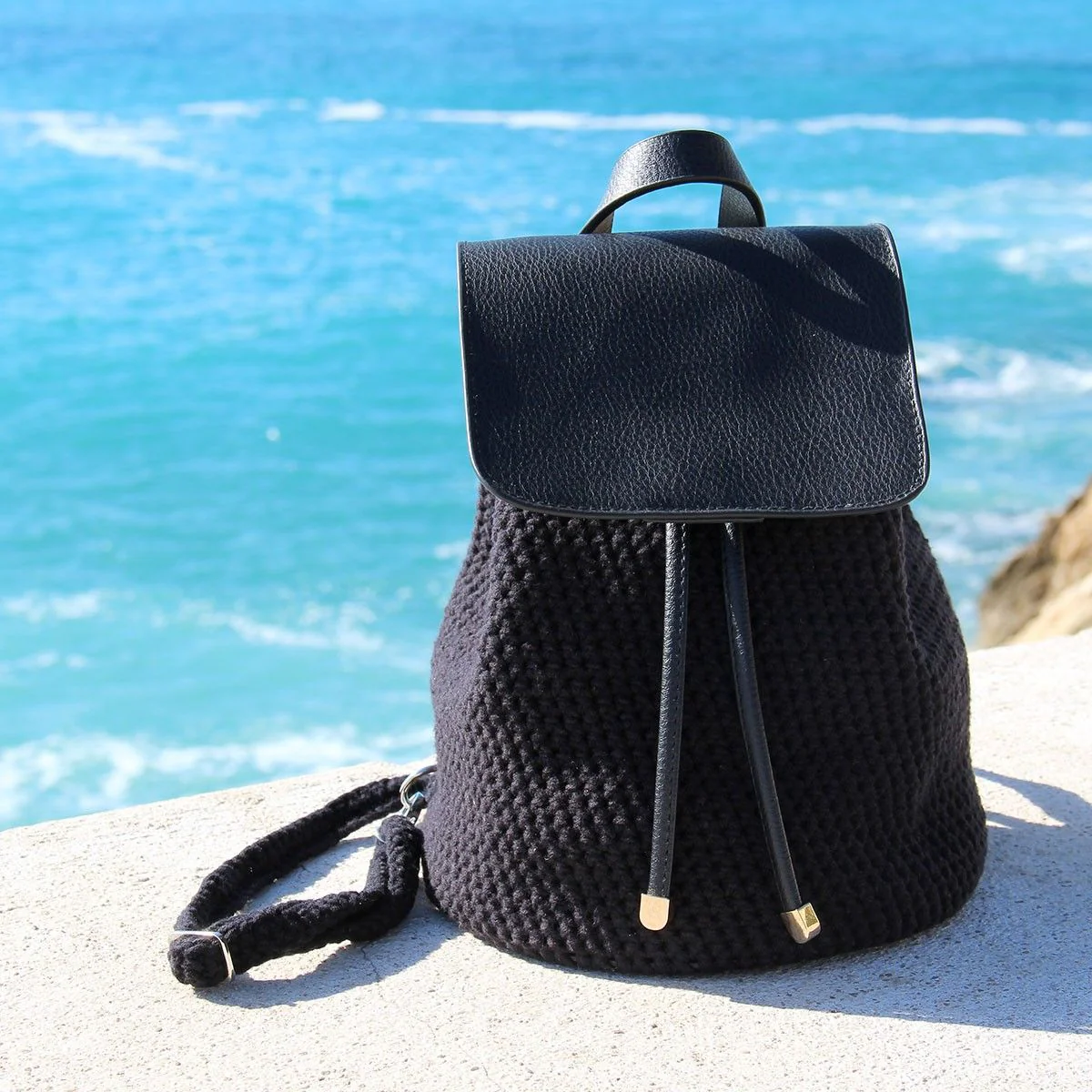 Bag Flap w/Magnetic Button - Black/Bronze - Image 2