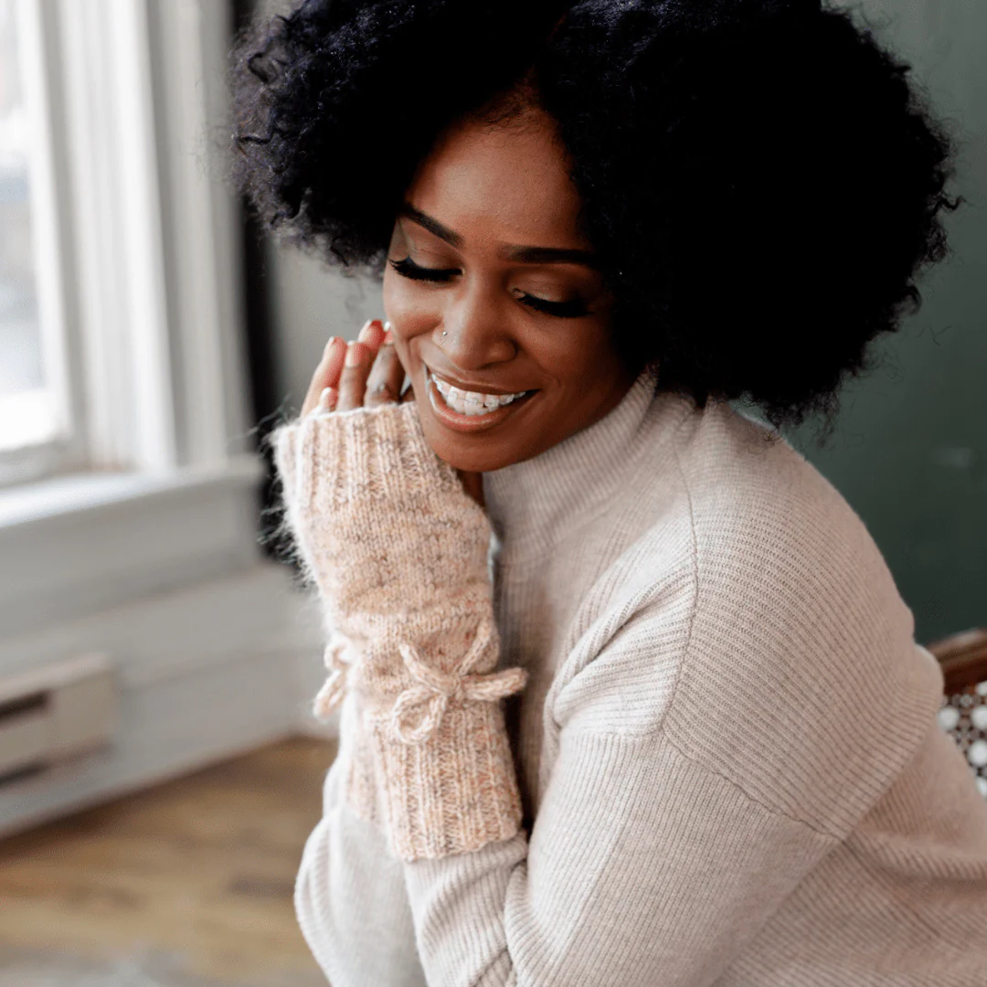 Willow - Fingerless Mitts - Image 6