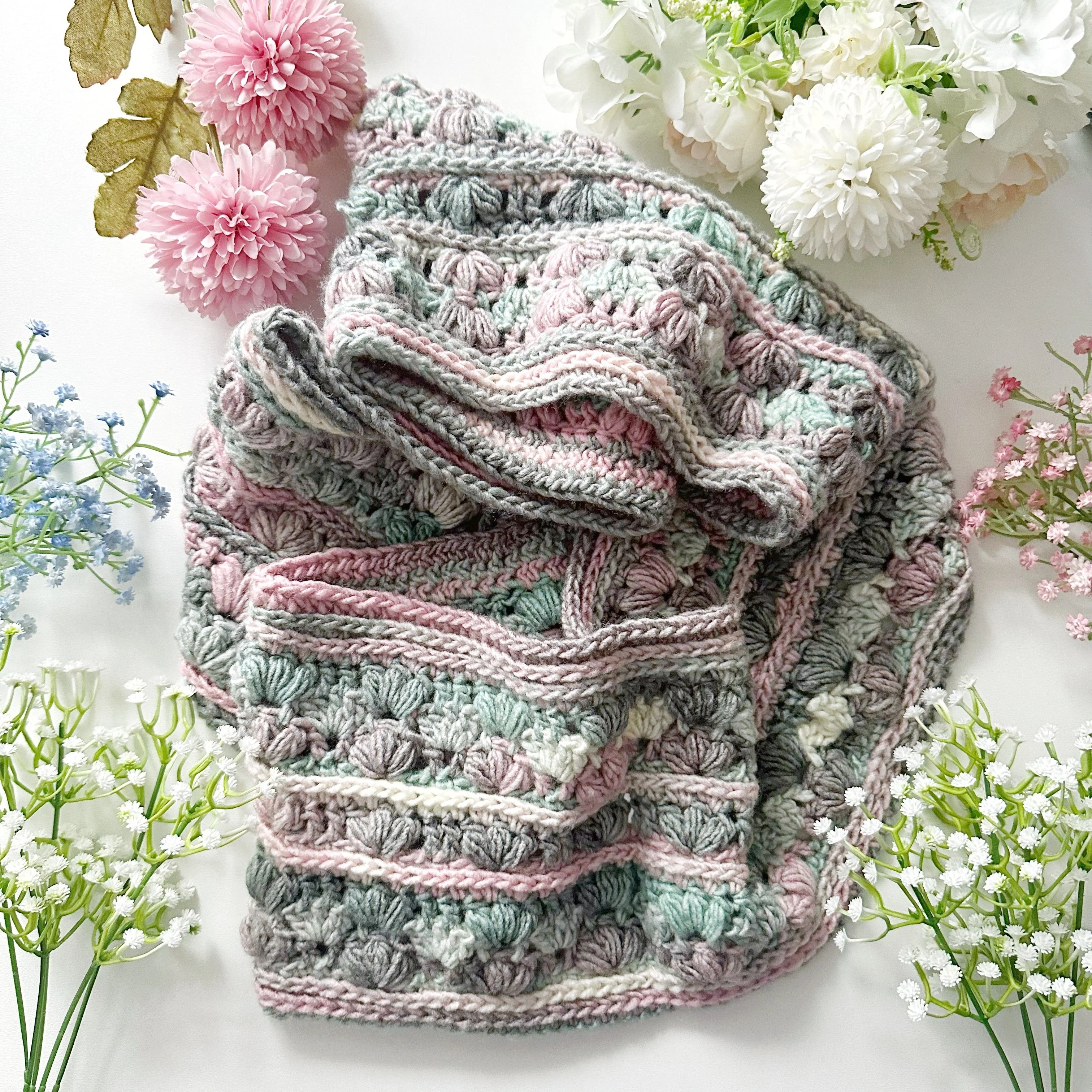 Amarië - Infinity Cowl - Image 6