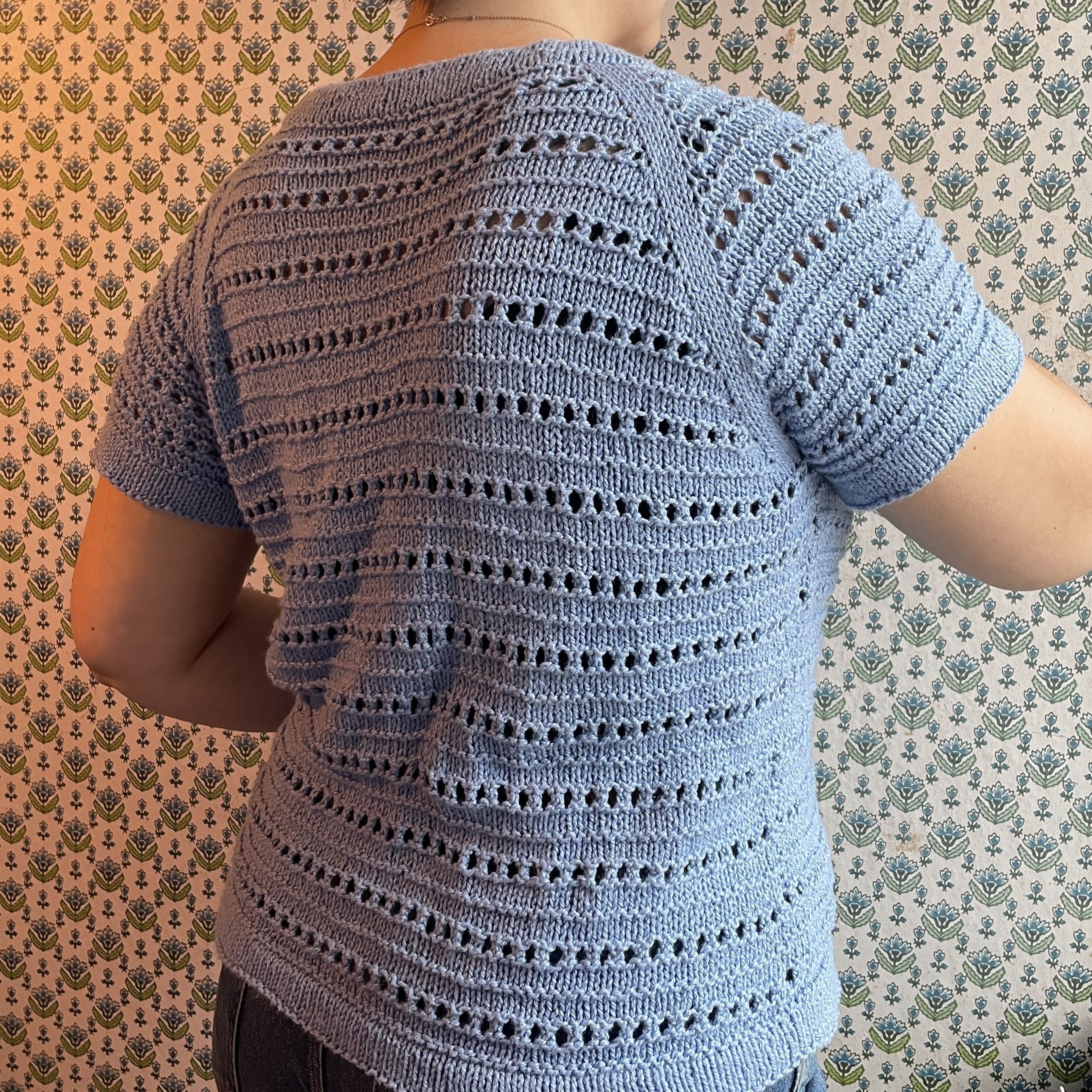 Easy Spring Tee - T-shirt - Image 3