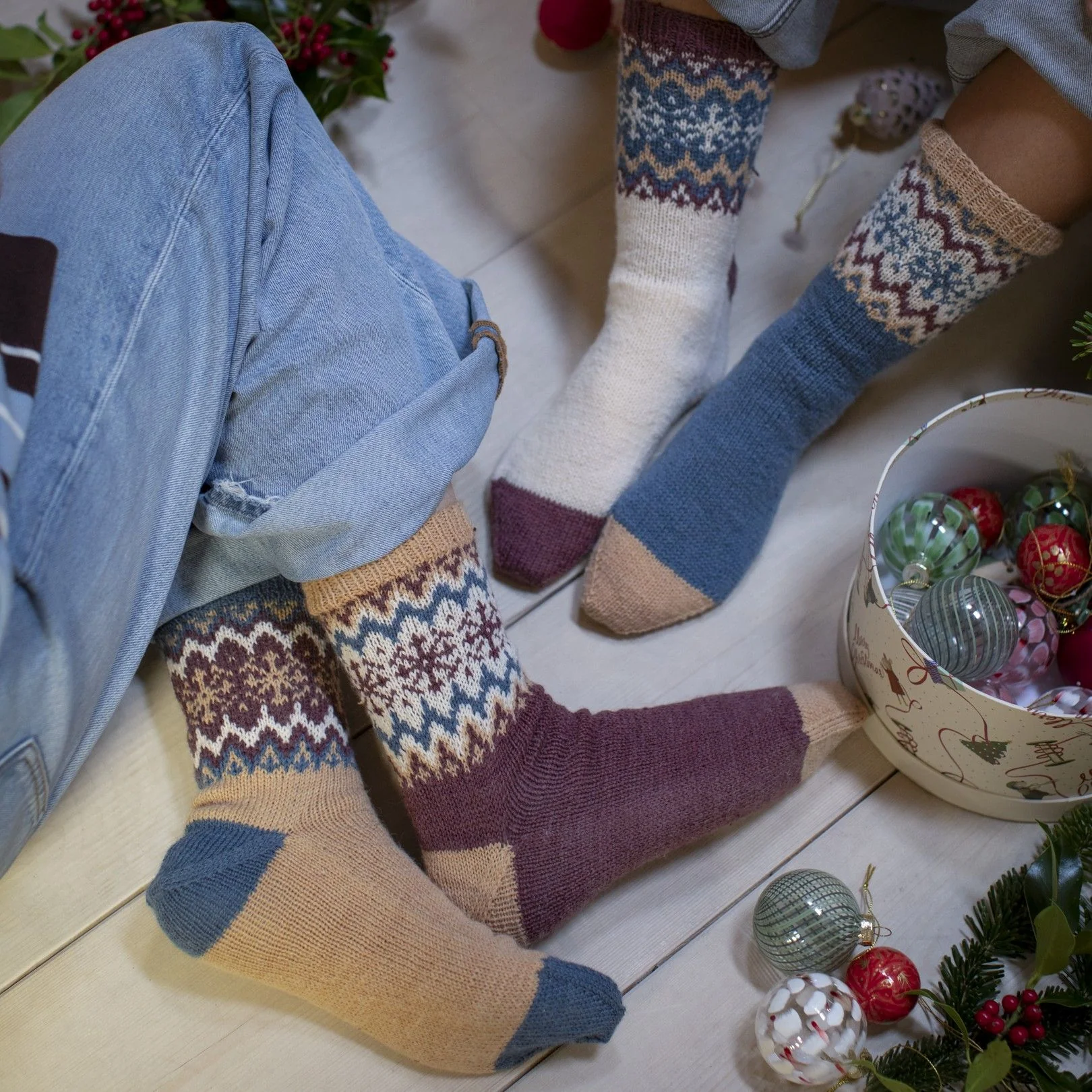 Frosty Feet - Socks - Image 4