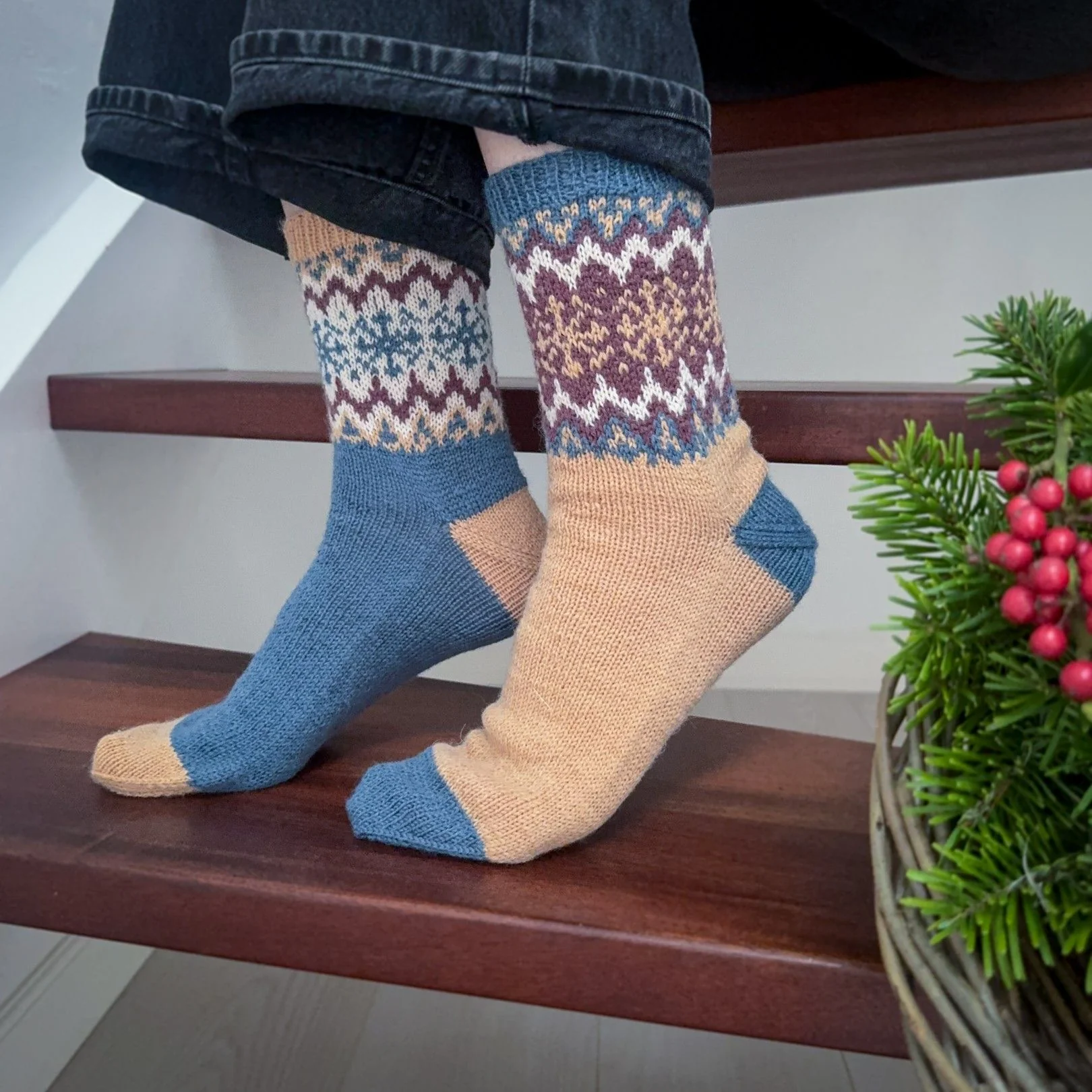 Frosty Feet - Socks - Image 7