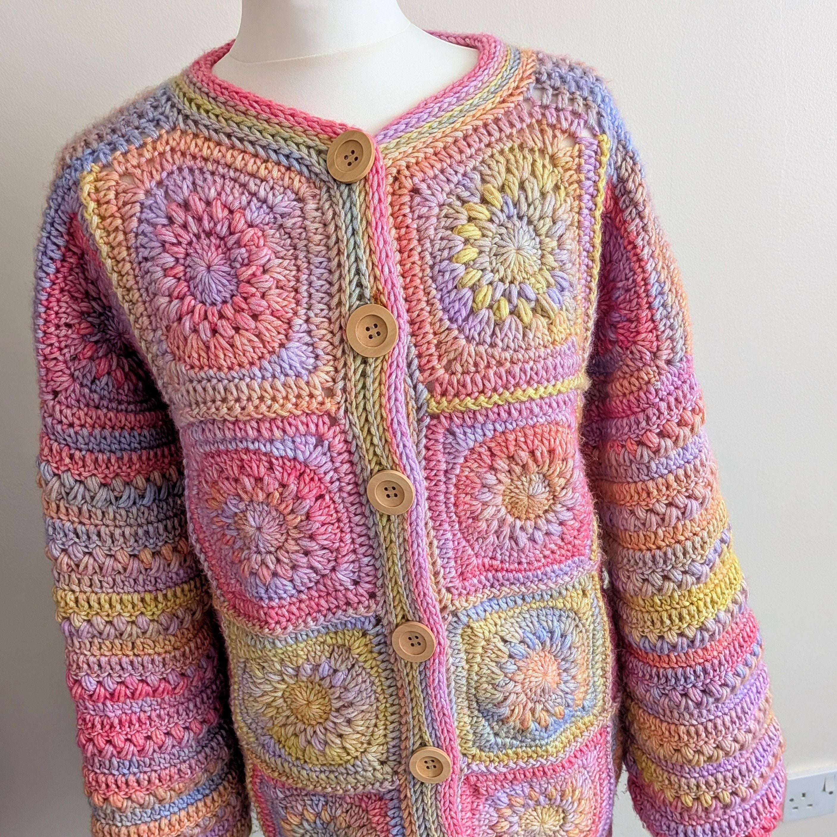 Dahlia - Cardigan - Image 2