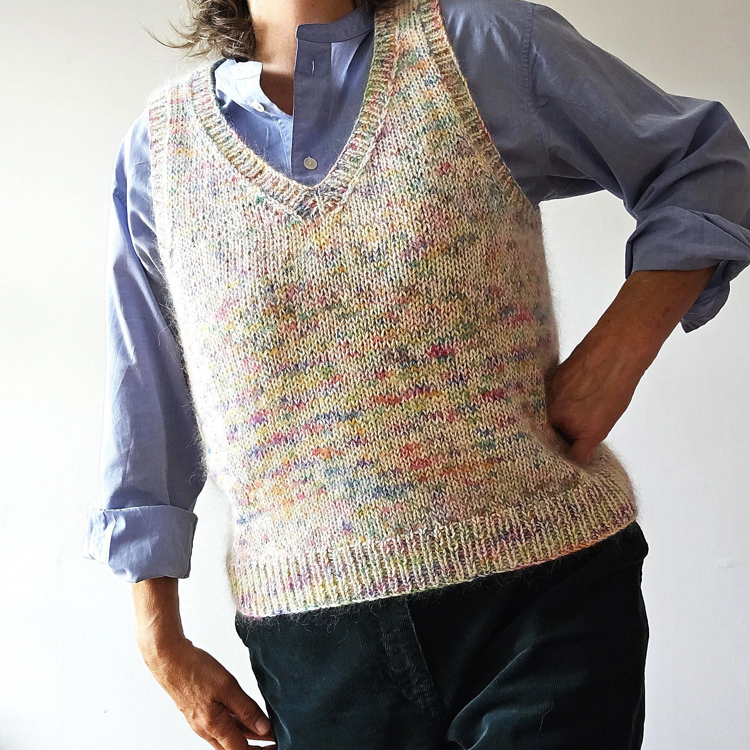 Betty Vibrant - Vest - Image 4